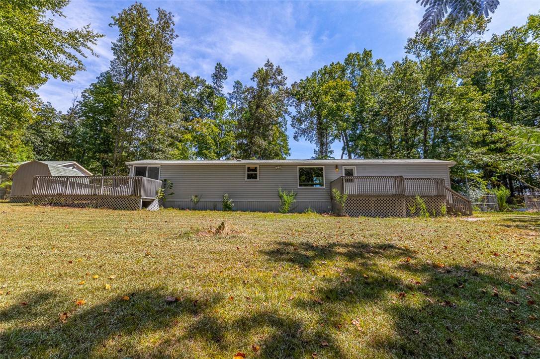 Townville, SC 29689,422 Meadows LN