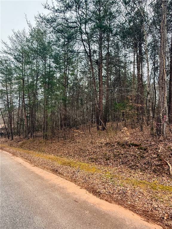 West Union, SC 29696,125 Bottoms DR