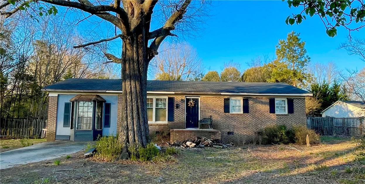 Honea Path, SC 29654,5 George ST