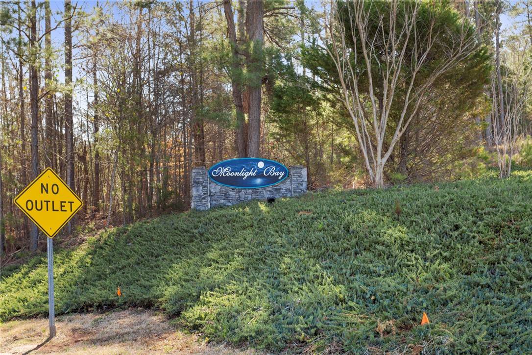 Fair Play, SC 29643,122 Moonlight DR