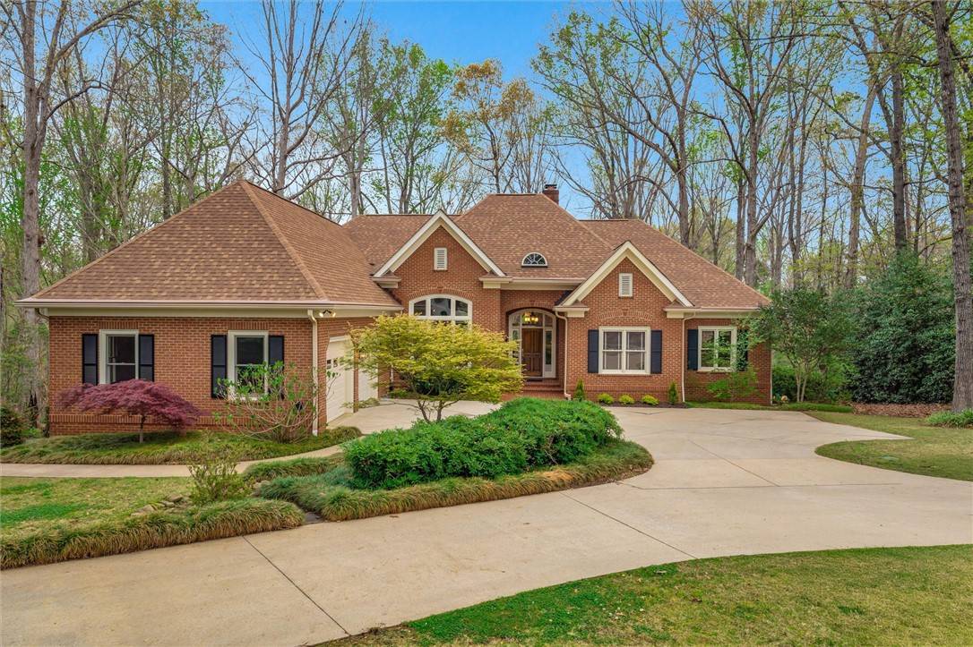 Seneca, SC 29672,1229 Stillwater DR