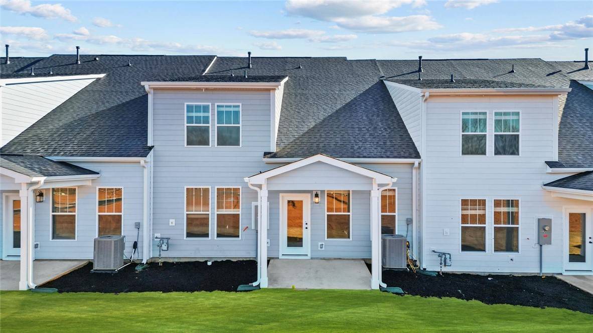Anderson, SC 29621,204 Leisure LN