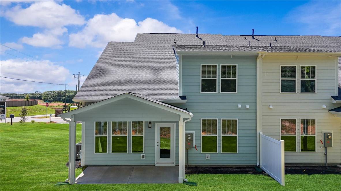 Anderson, SC 29621,102 Village Creek DR