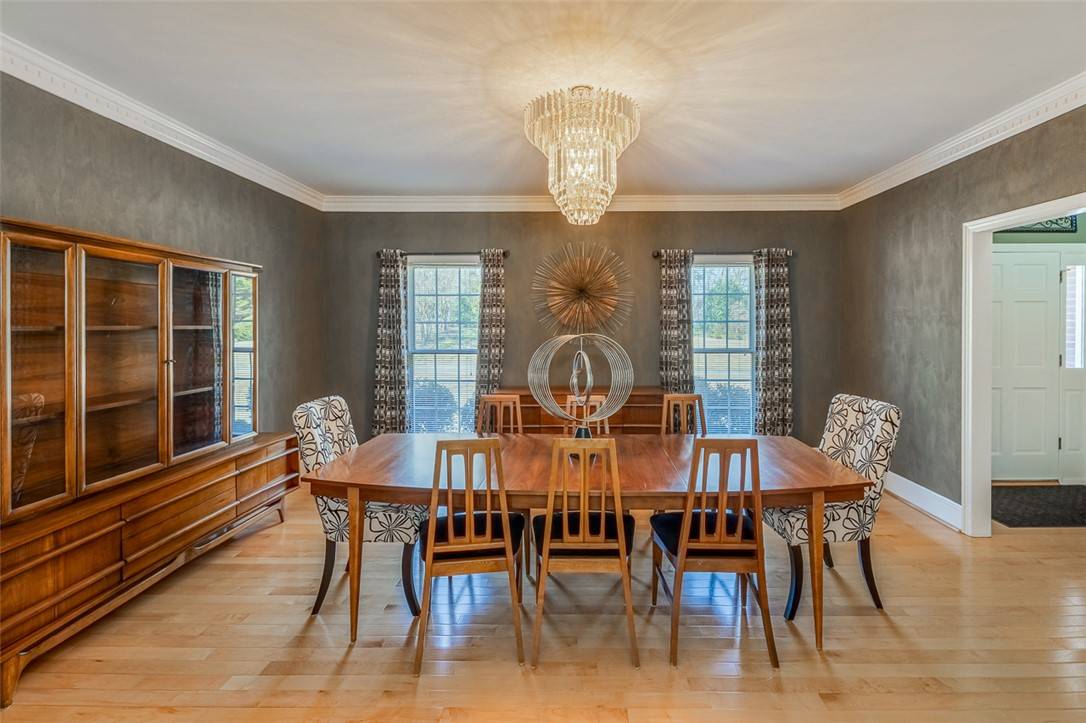 Easley, SC 29642,107 Four Lakes DR