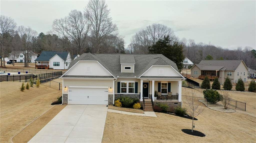 Westminster, SC 29693,483 Twin View DR