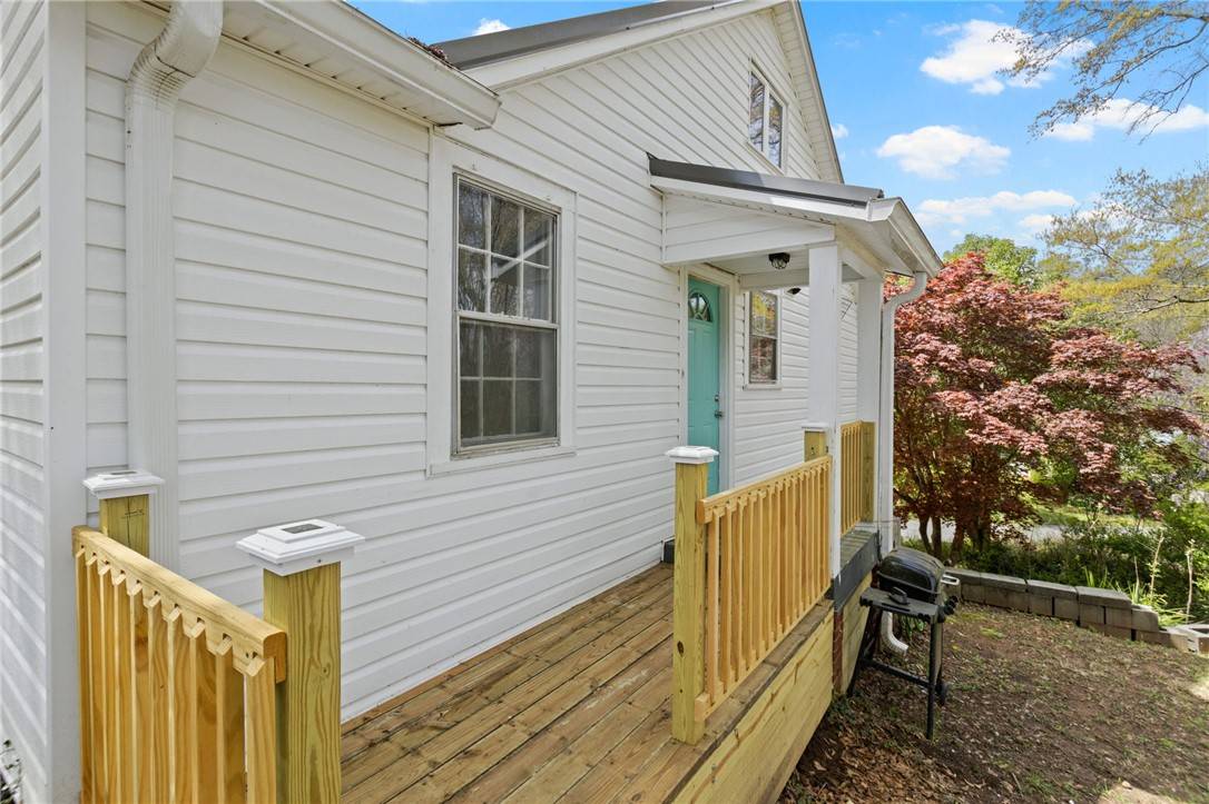 Pendleton, SC 29670,305 Morse ST