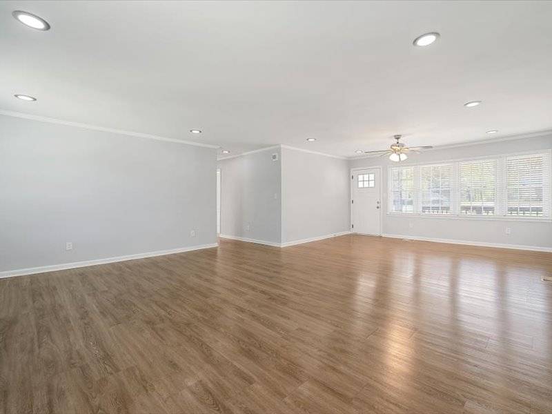 Greenville, SC 29609,312 Pine Knoll DR