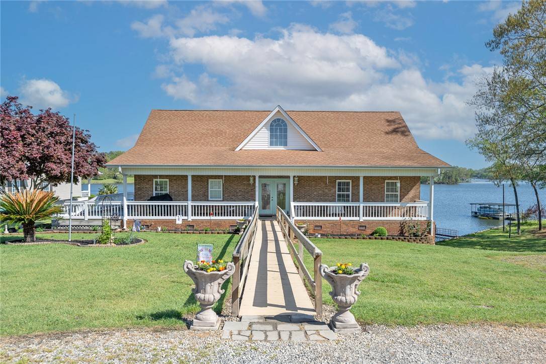 Iva, SC 29655,417 McGill CIR