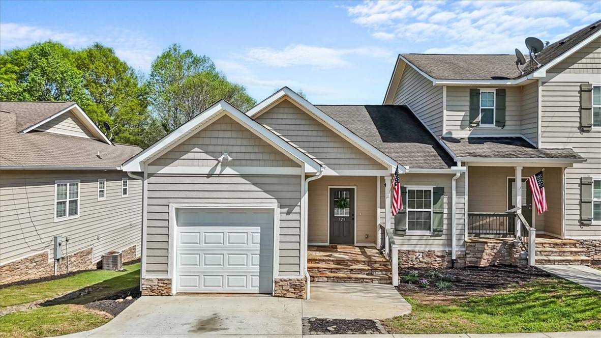Seneca, SC 29678,529 E Perkins Creek RD