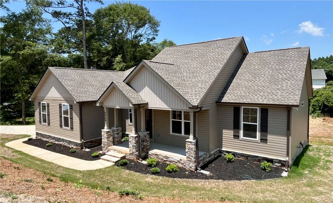 Anderson, SC 29625,606B Parkwood DR