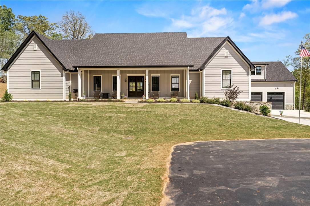 Seneca, SC 29678,1359 Martin Creek RD