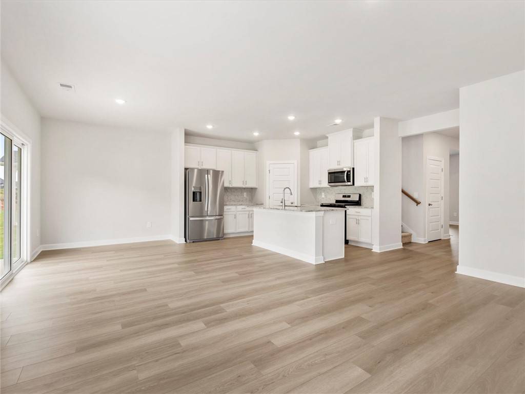 Gray Court, SC 29645,109 Tantalus ST