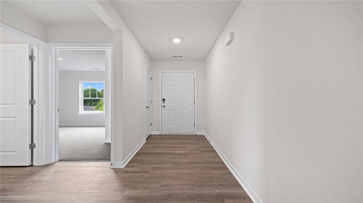 Seneca, SC 29678,112 Cascade LN #Lot 0128