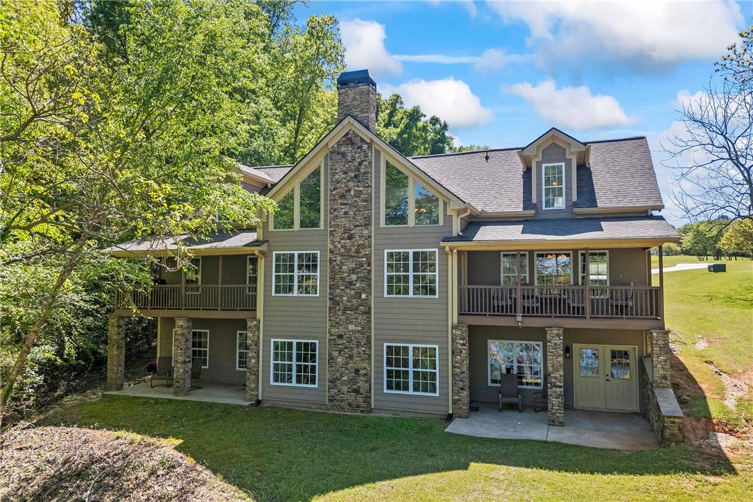 Lavonia, GA 30553,488 Brookdale DR