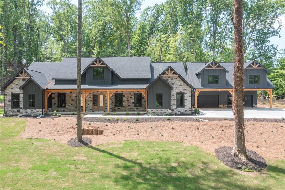 Anderson, SC 29621,192 Graylyn DR
