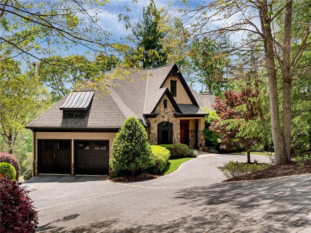 Sunset, SC 29685,220 Long Cove CT