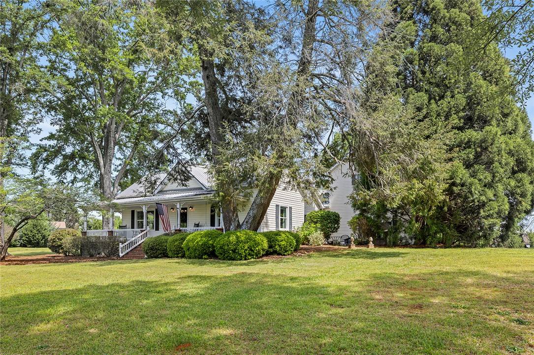 Central, SC 29630,1842 Norris HWY