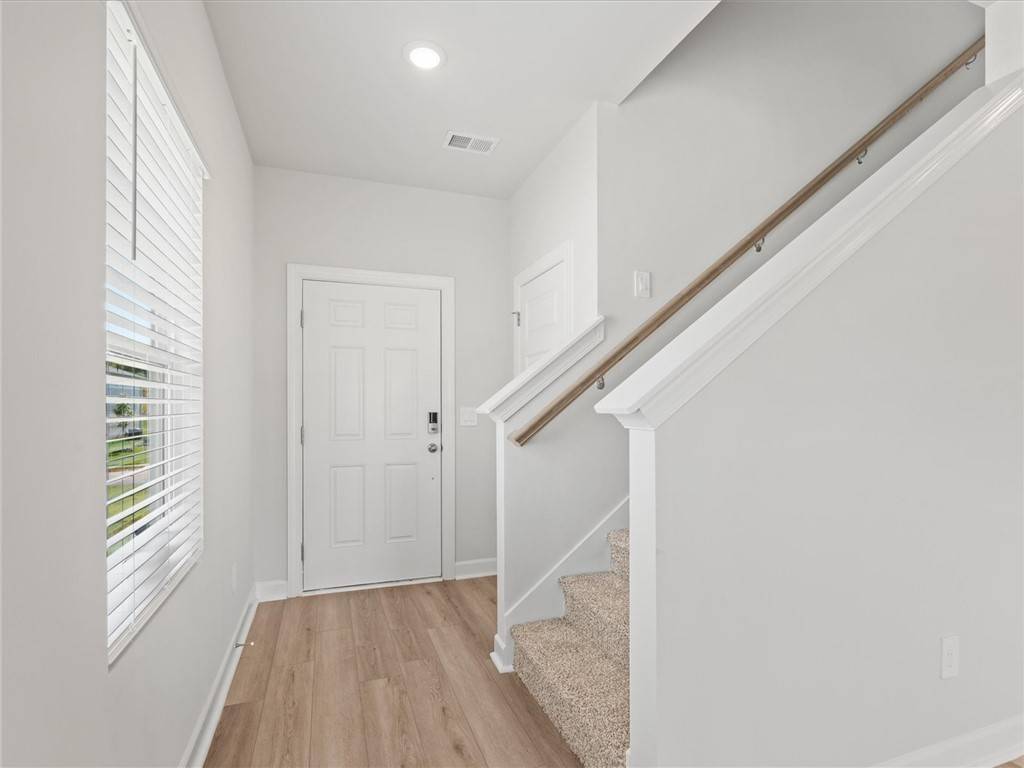 Gray Court, SC 29645,119 Gardner AVE