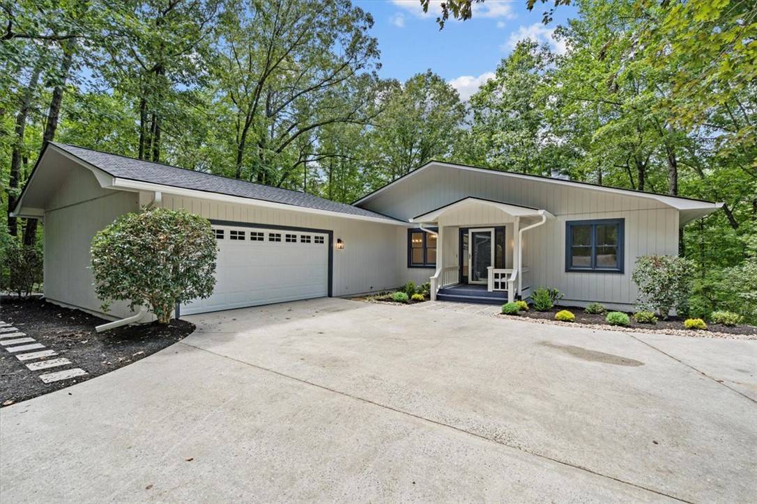 Salem, SC 29676,8 Binnacle WAY