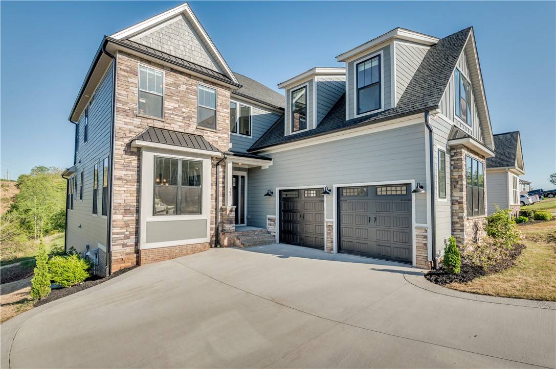Piedmont, SC 29673,305 S River Bluff