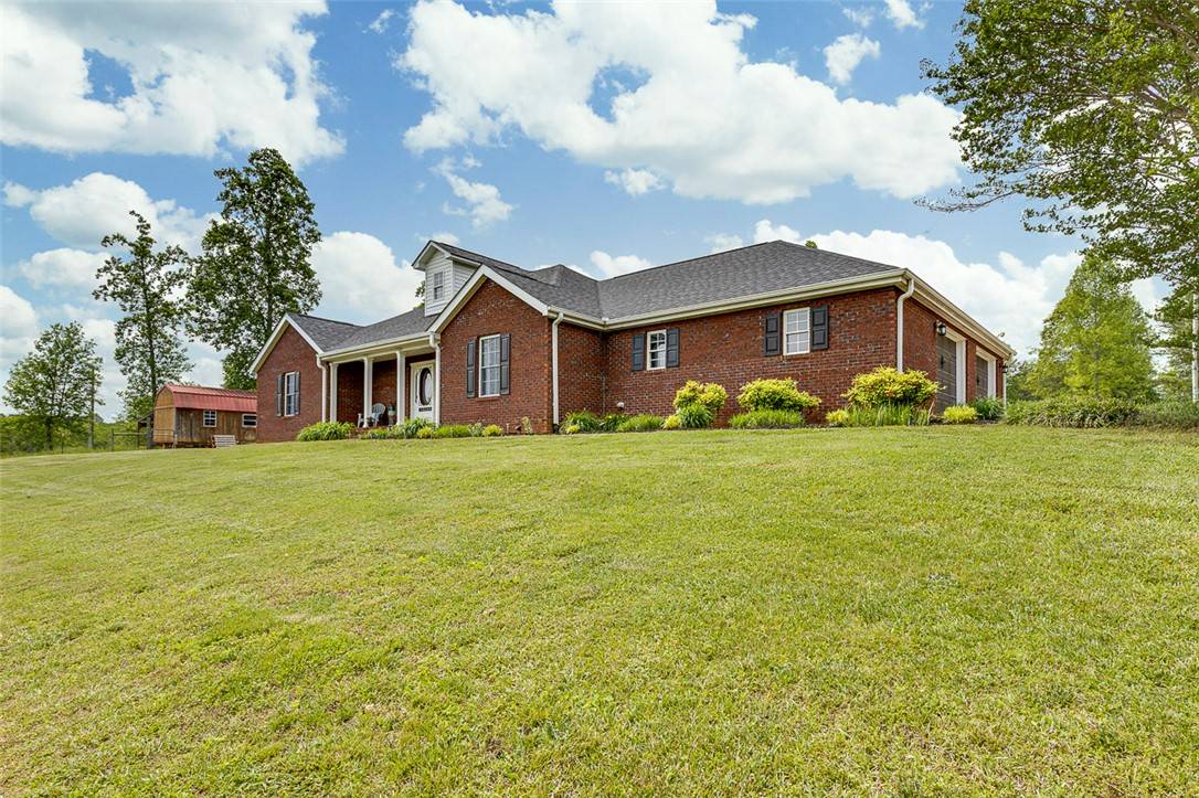Pickens, SC 29671,264 Windtree RDG