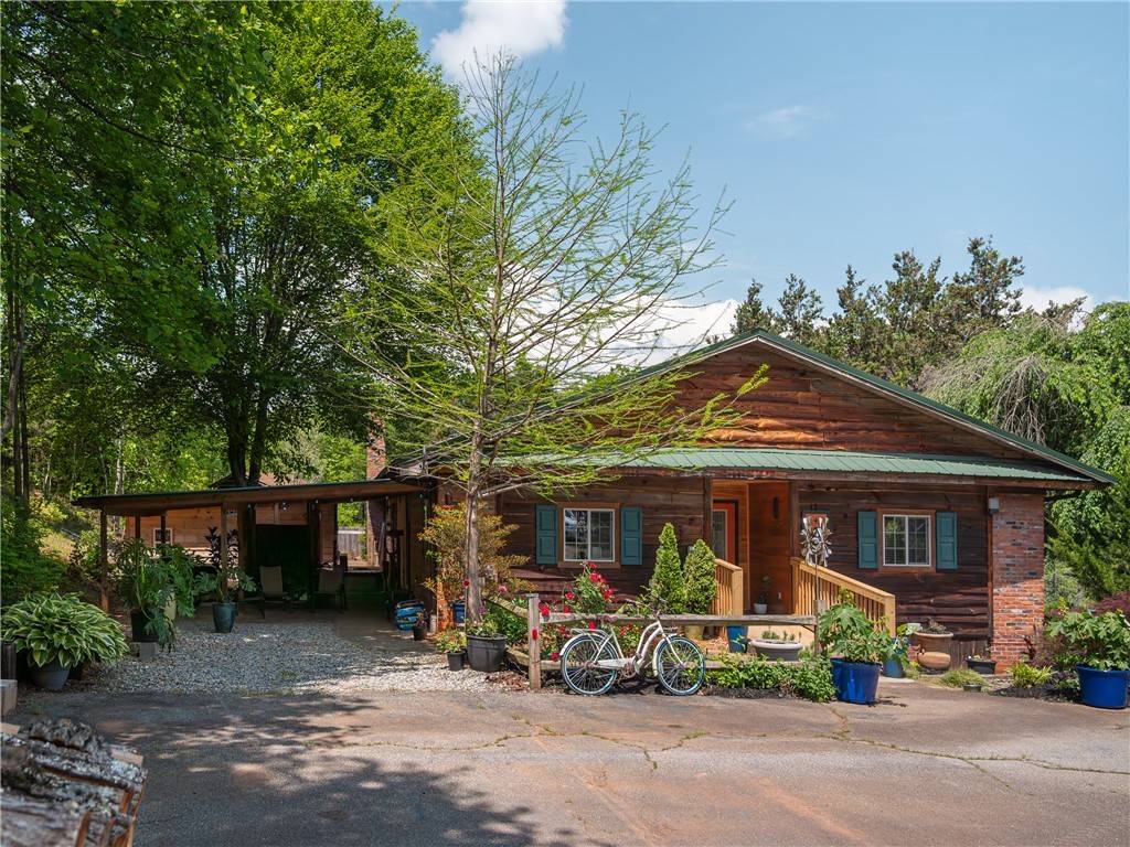 Pickens, SC 29671,149 April Valley LN