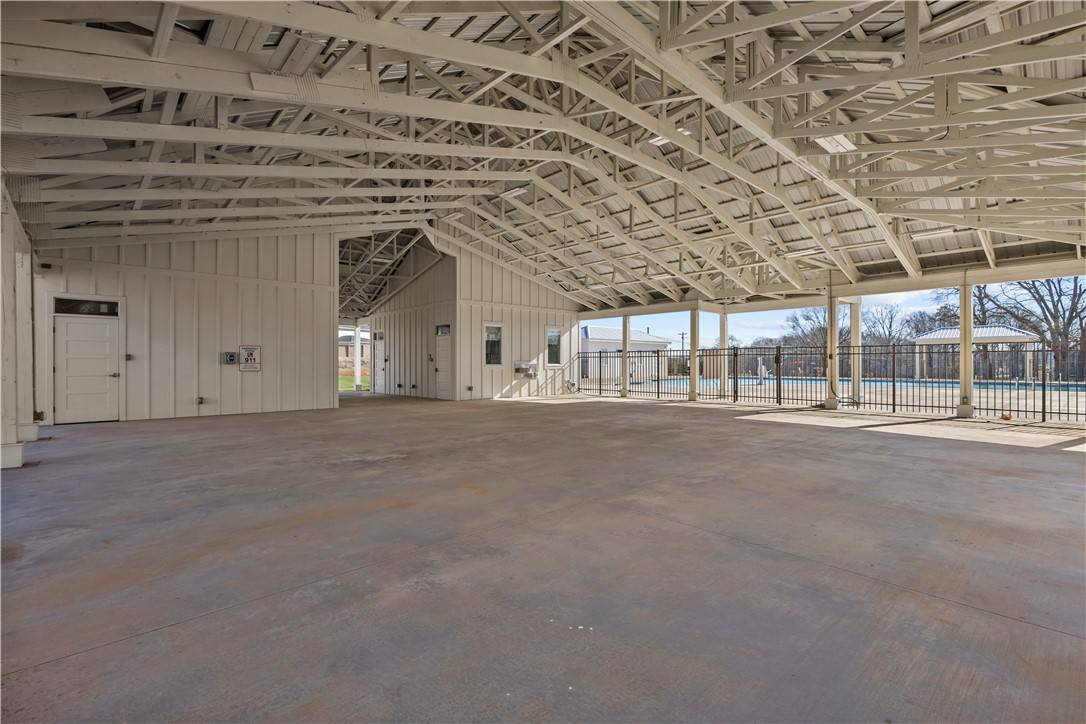 Anderson, SC 29621,210 Leisure LN