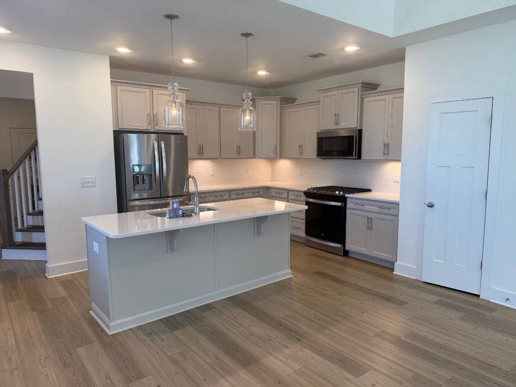 Central, SC 29630,138 Grange Valley LN