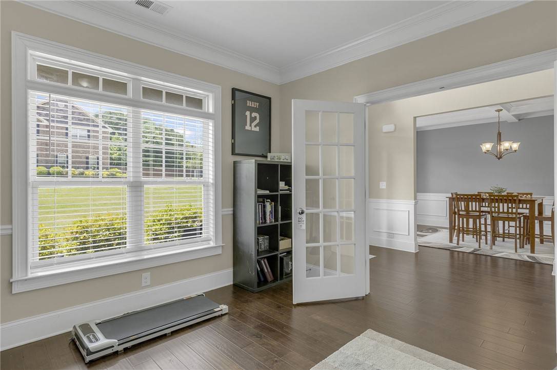 Easley, SC 29642,103 James Lake WAY