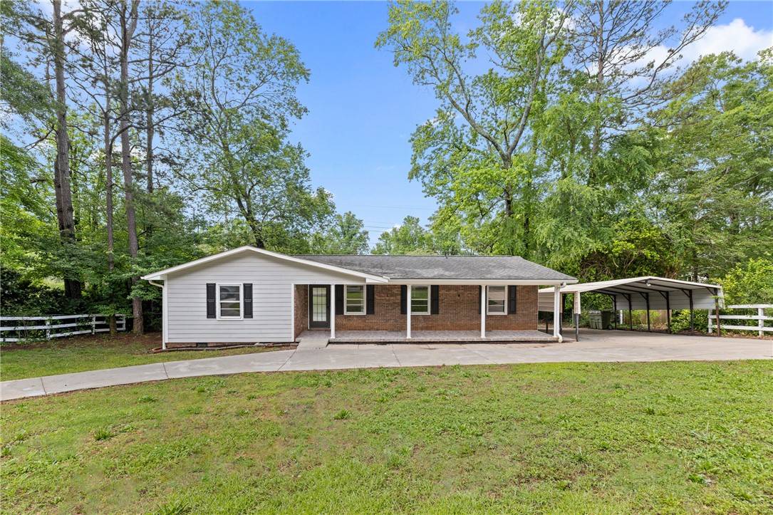 Central, SC 29630,134 Evergreen CT