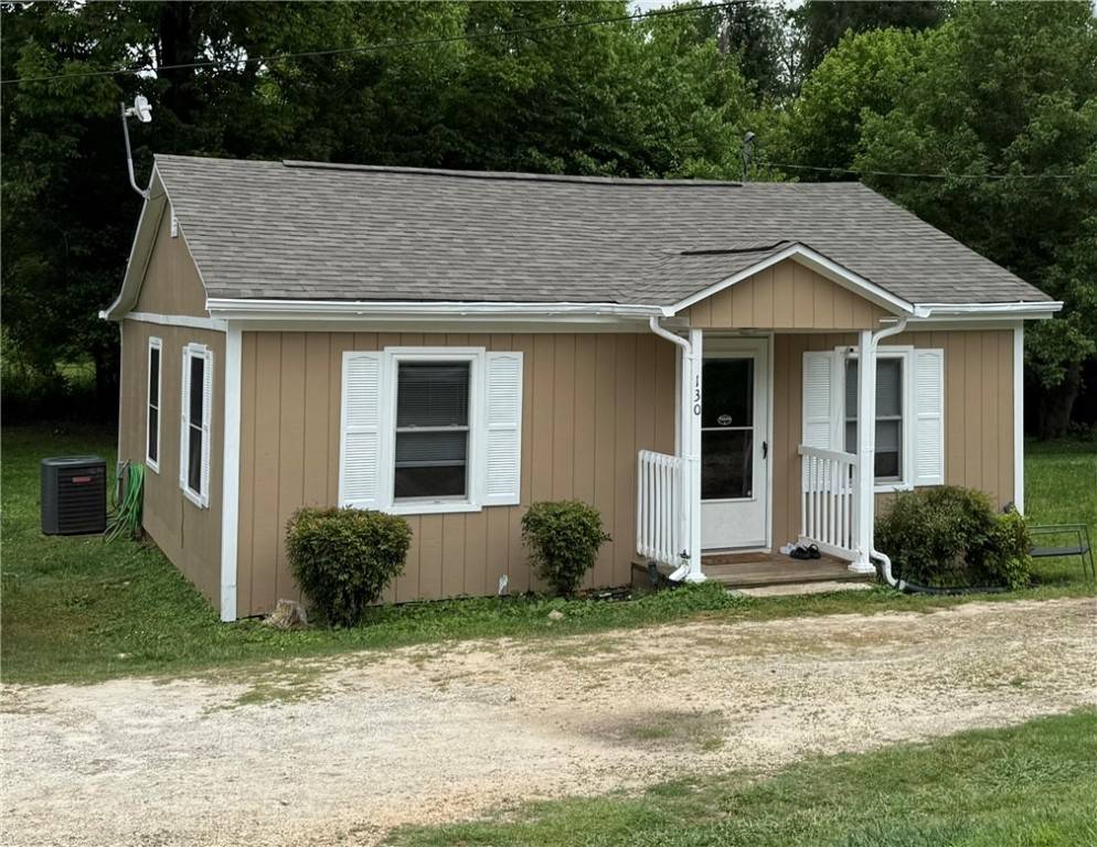 Seneca, SC 29678,130 Marshall AVE