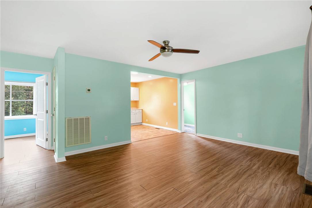 Liberty, SC 29657,14 Smith CIR