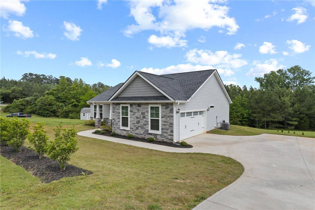 Pickens, SC 29671,723 Mile Creek RD
