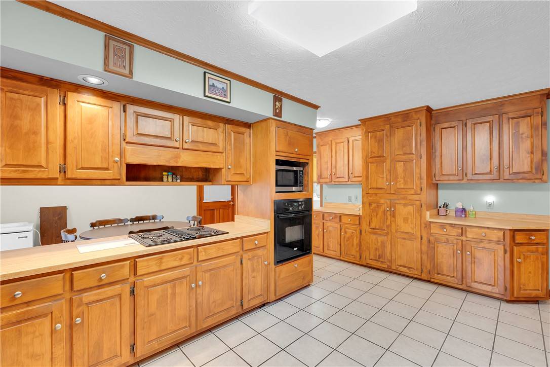 Easley, SC 29640,101 Dove Hill CT