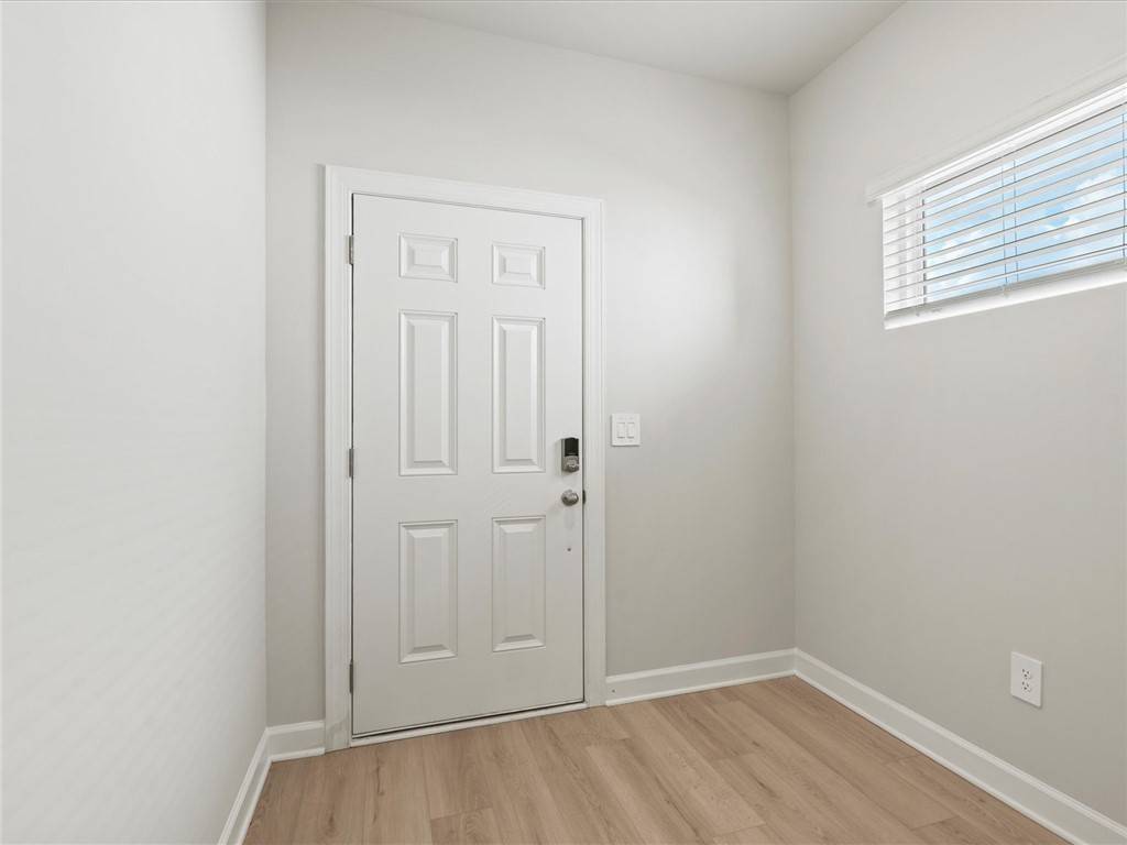 Lyman, SC 29365,827 Ernest LN