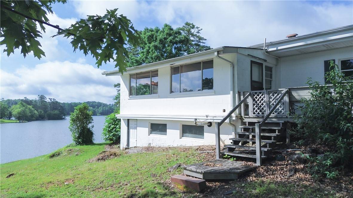 Iva, SC 29655,504 Suttles Landing RD