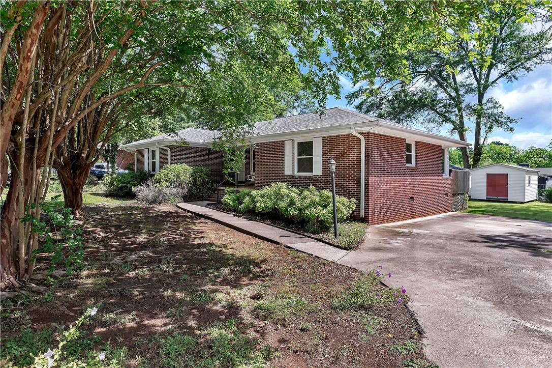 Anderson, SC 29621,2400 Lane AVE