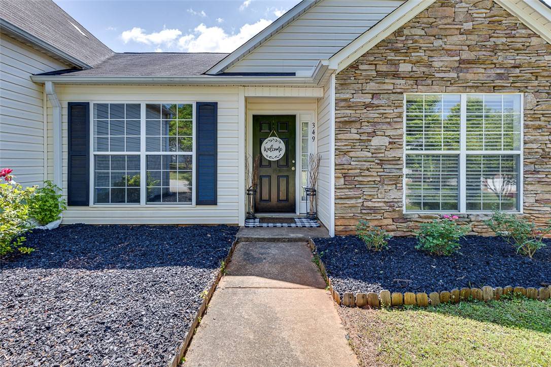 Easley, SC 29642,349 Hamilton Pkwy