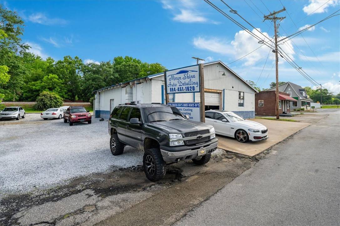 Belton, SC 29627,705 Anderson ST