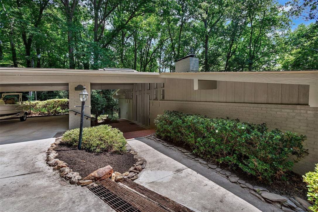 Seneca, SC 29672,1613 S Arlington DR