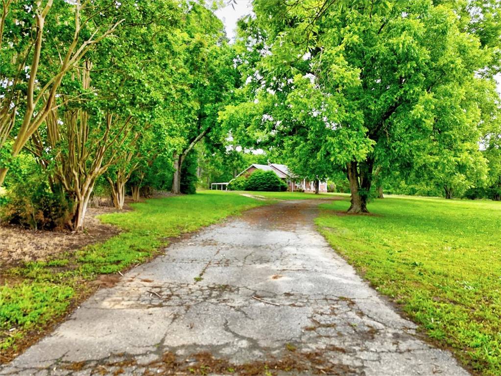Belton, SC 29627,1411 Trail RD