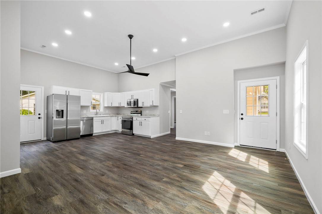 Honea Path, SC 29654,244 Wildwood DR