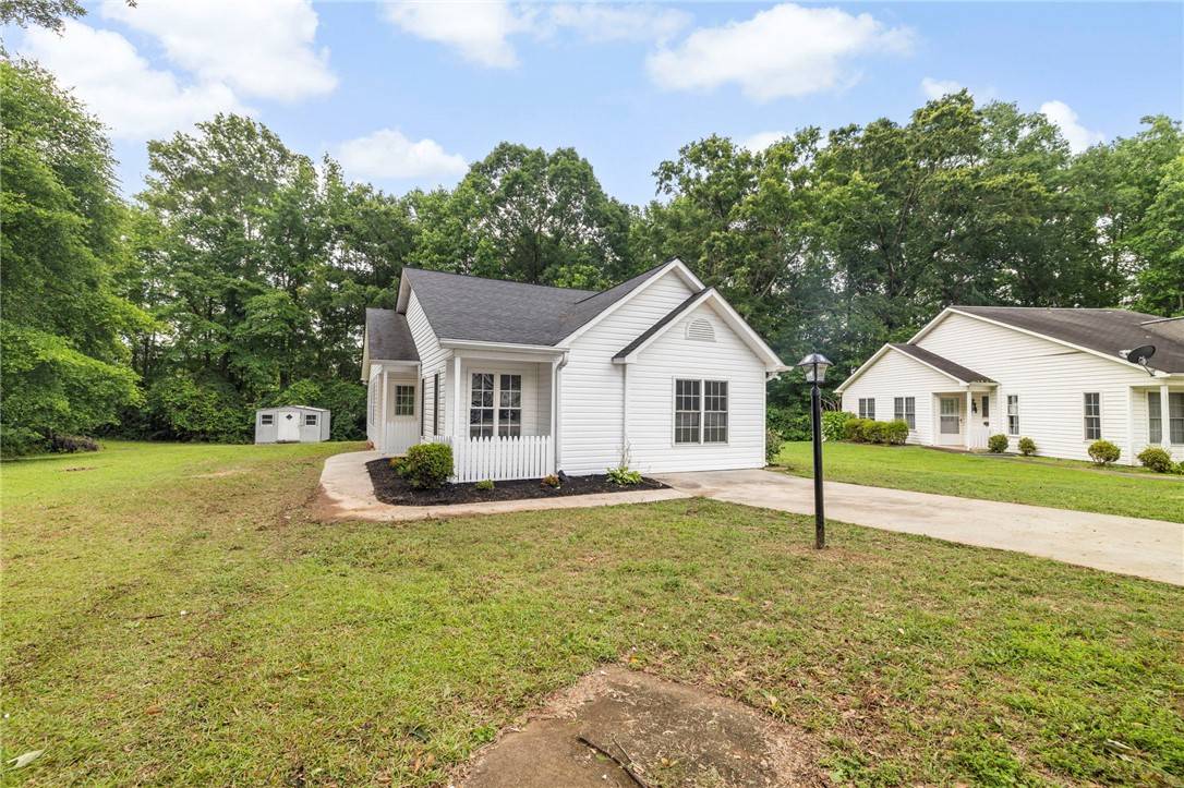 Honea Path, SC 29654,244 Wildwood DR