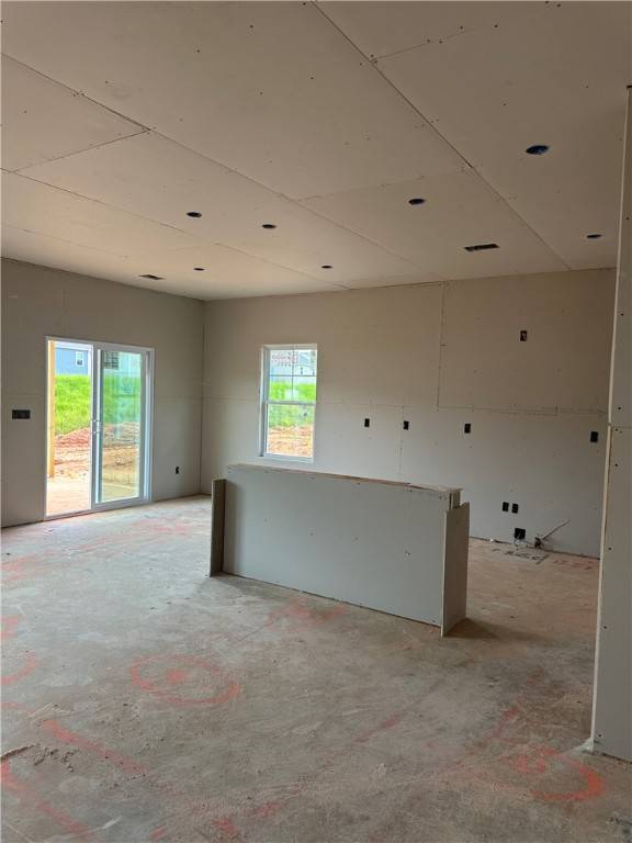 Easley, SC 29642,217 Brown CIR