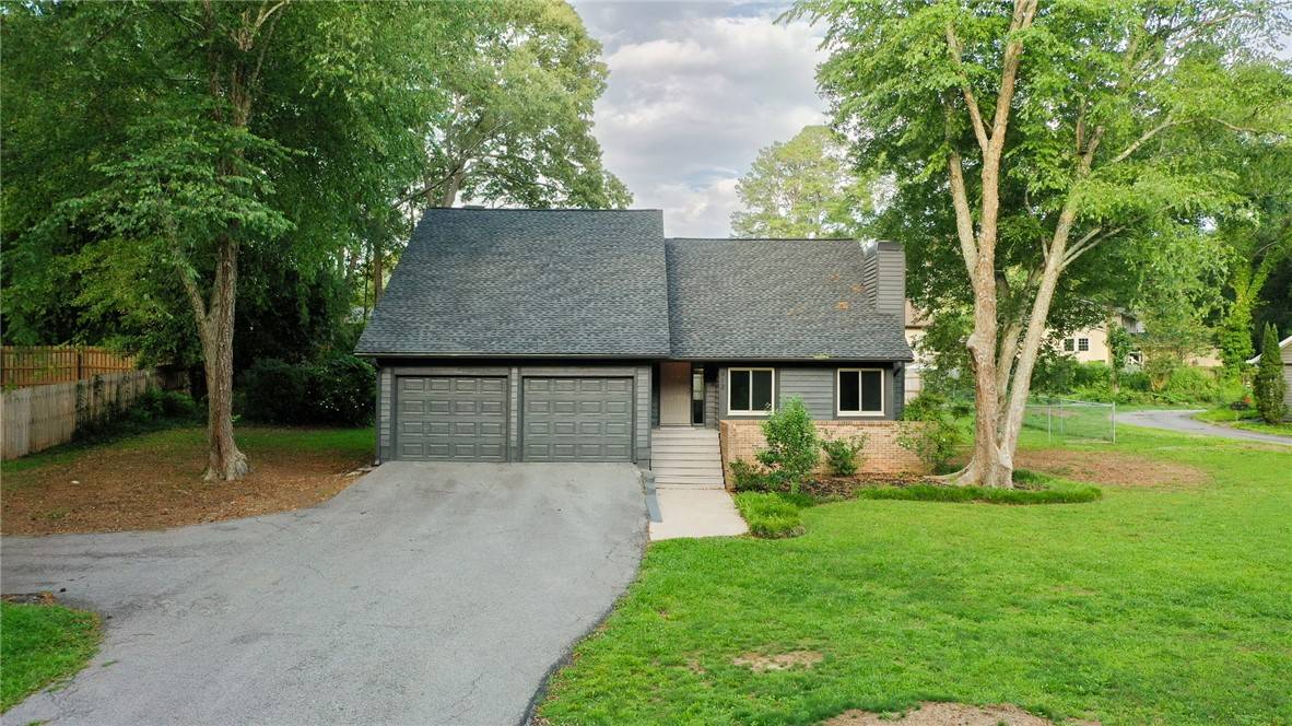 Clemson, SC 29631,913 Berkeley DR