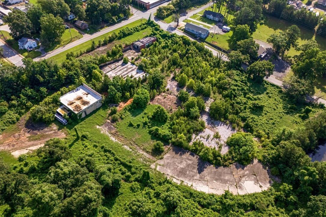 Walhalla, SC 29691,200 S John ST