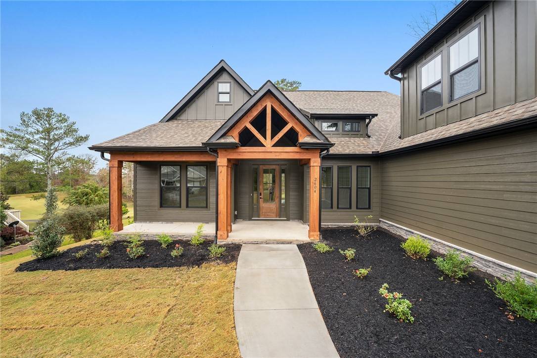 Seneca, SC 29678,2610 Dog Leg LN