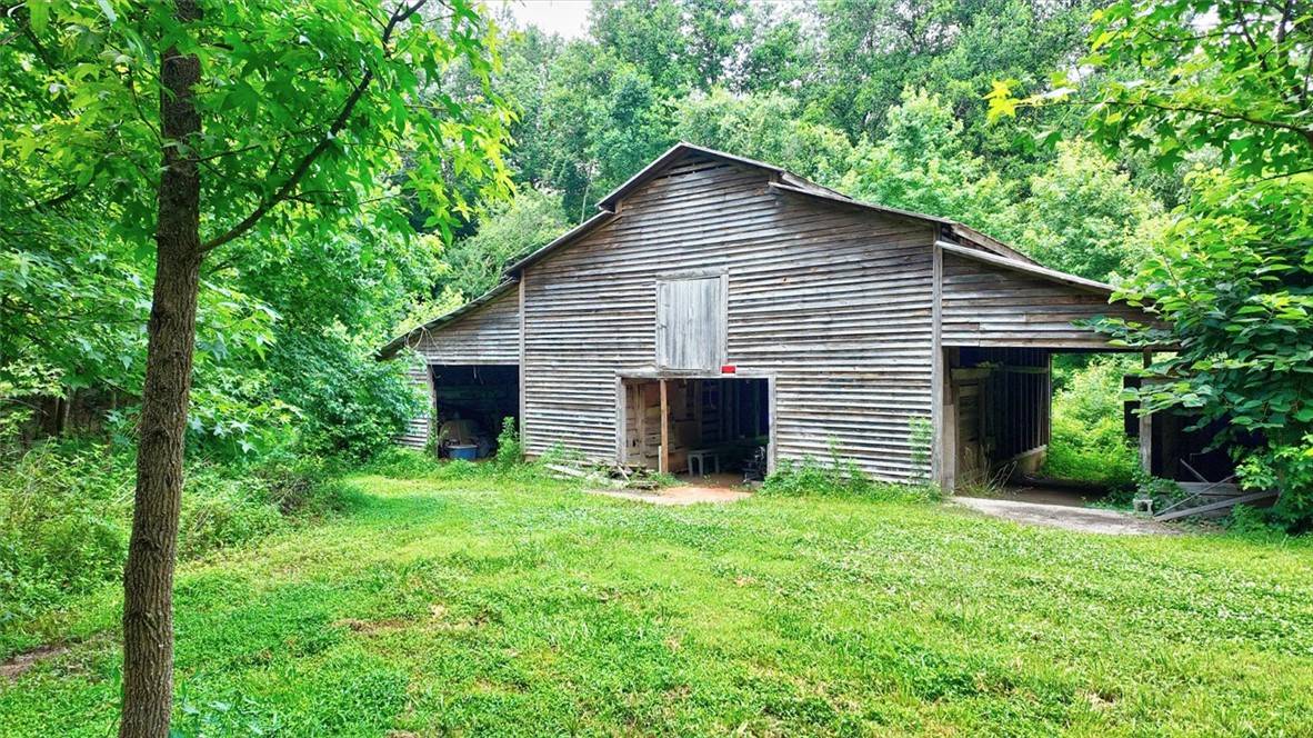 Townville, SC 29689,2349 Old Dobbins Bridge RD
