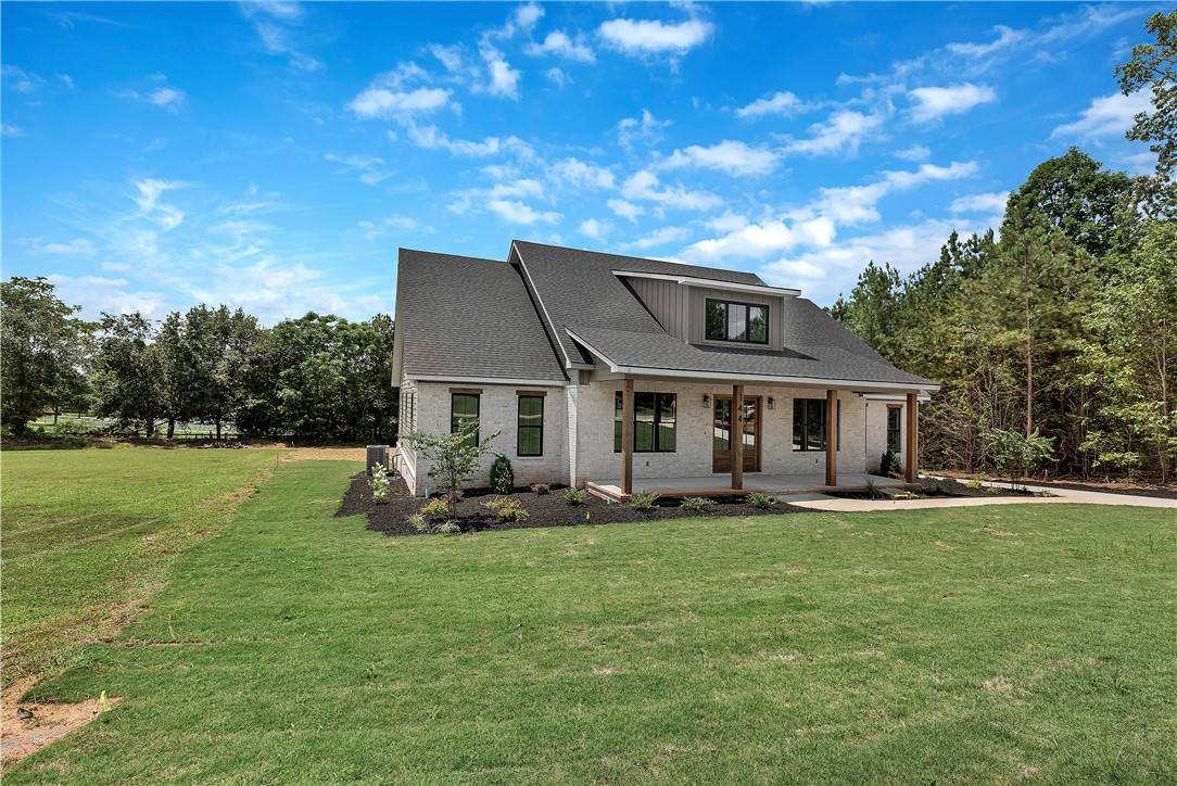 Williamston, SC 29697,144 Jericho CIR
