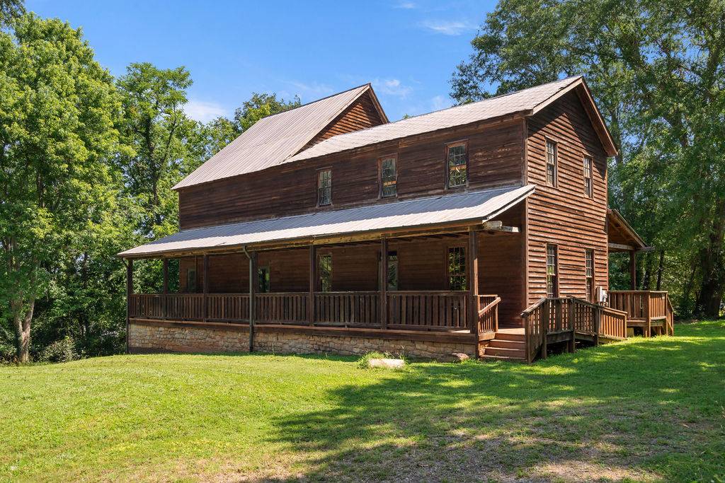 Pendleton, SC 29670,216 N Mechanic ST